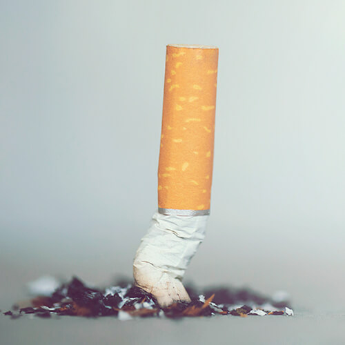Advice from Shaukat Khanum Specialists: Smoking Kills